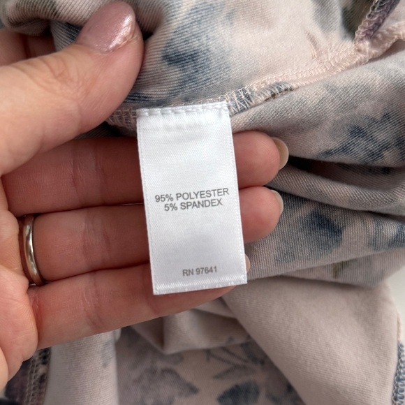 J.Jill Pure Jill Floral Velour Tunic Long-Sleeve Powder Pink Pockets XL Plush - Picture 7 of 8